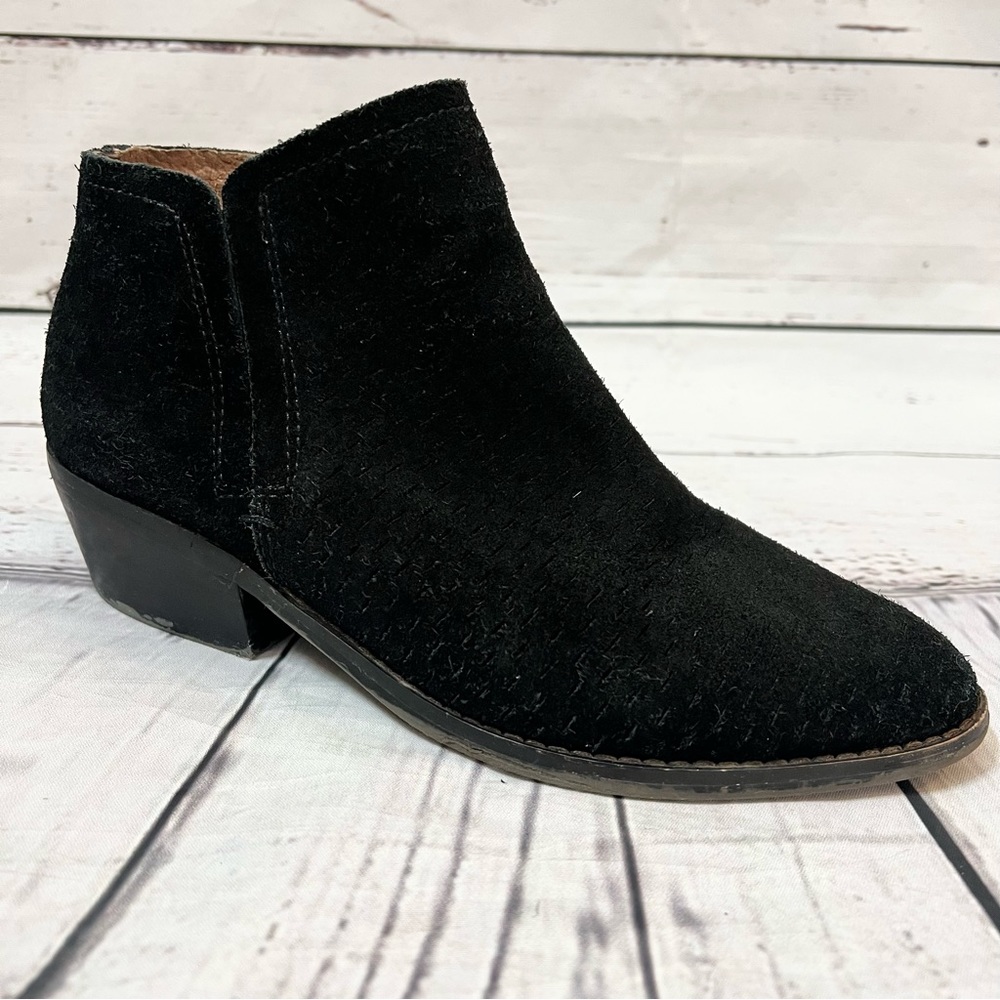 Lucky Brand Fabiana Suede Ankle Bootie Size 7 1/2 Black